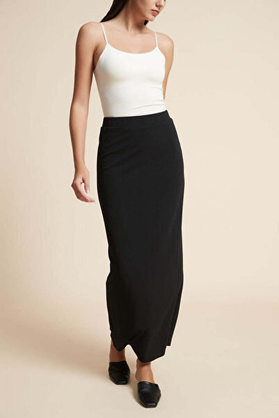 Yola Solid Straight-Cut Skirt