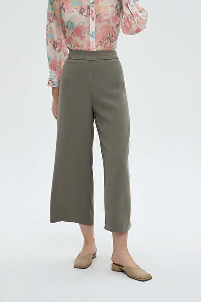 mica Solid Bootcut Pants