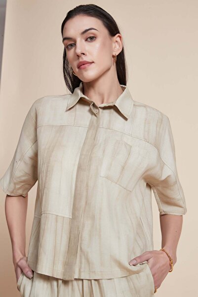 Yola Solid Ruffled Short Sleeve Top