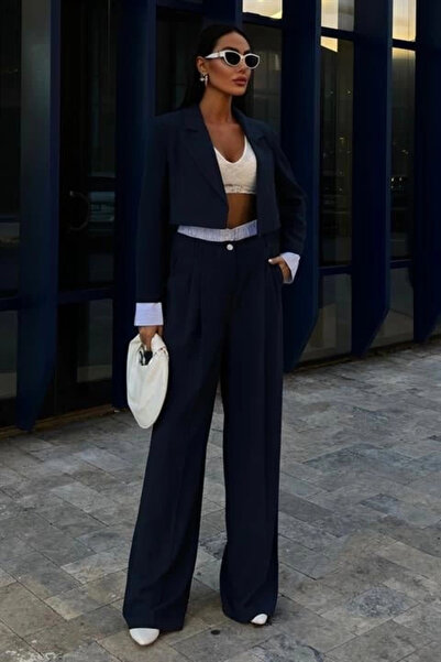 Genel Markalar Garni Detaylı Crop Ceketli Takım 10075