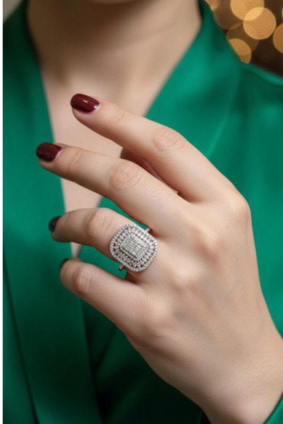 Moda Gümüş 925 Ayar Gümüş Baget Taşlı Kadın Yüzük MD-03