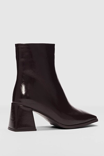 selinshoes Aris Ön Çizgi Detaylı Küt Burun Kadın Bot-KAHVERENGİ RUGAN