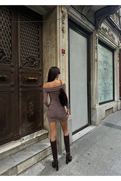 Zerenyus Μίνι φόρεμα με γιακά Madonna βιζόν