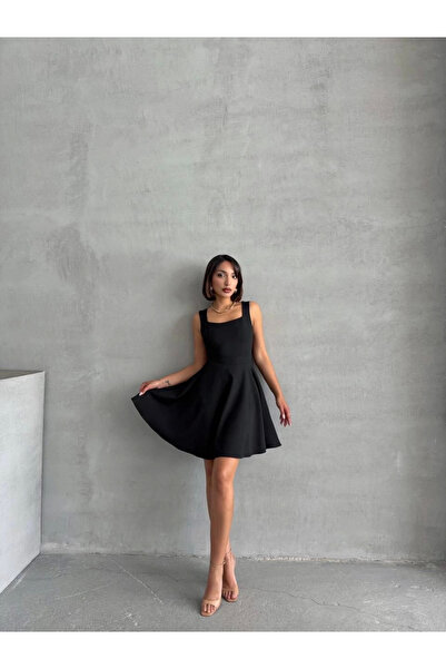 Zerenyus Γυναικείο κοντό φόρεμα με τετράγωνο λαιμόκοψη μαύρο