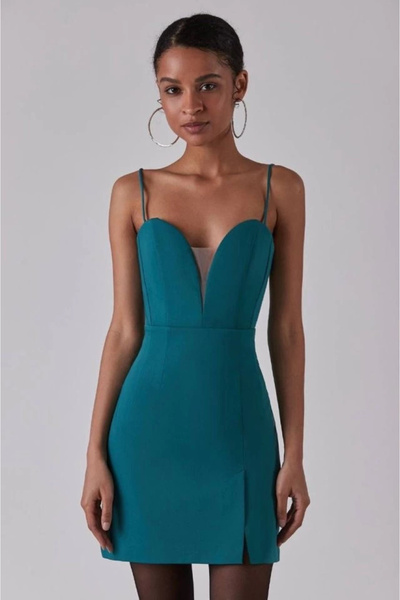 Genel Markalar Kadın Sırt Dekolteli Derin V Yaka Yeşil Mini Elbise