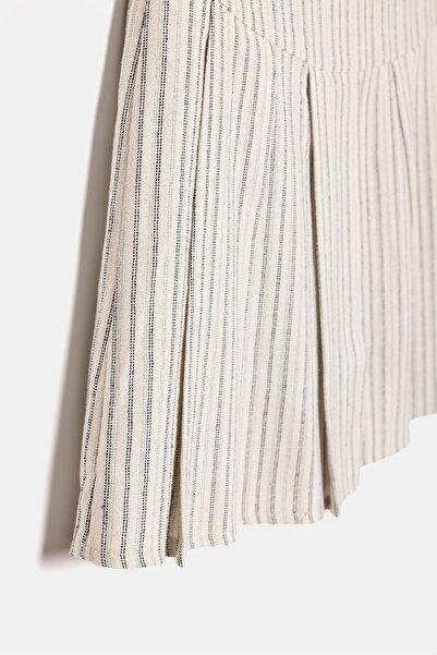 Saade Premium Ecru Pleated Mini Woven Skirt