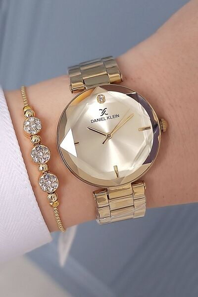 Daniel Klein Kesme Camlı Çelik Bilezik Altın Sarısı Kadın Kol Saati - Zirkon Taşlı Bileklik Hediyeli