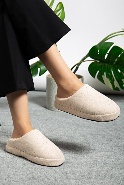 Jackers Παντόφλες εσωτερικού χώρου από μαλακό σουέτ με επένδυση από γούνα και κεντημένες πέτρες