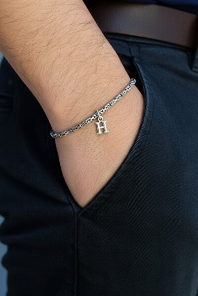 Moda Gümüş 925 Ayar Gümüş 2 mm Harfli Kare Kral Bileklik