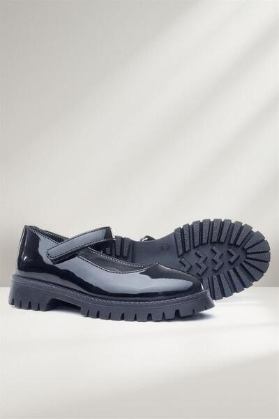 Rakerplus Crne školske cipele za devojčice od lakirane kože sa čvrstim đonom ...