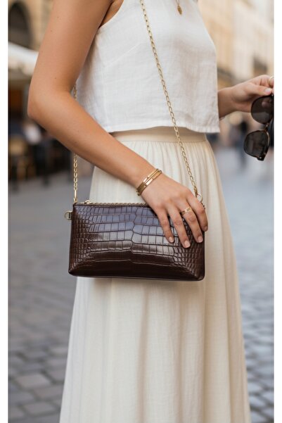 Bagfoni حقيبة كتف نسائية من جلد التمساح باللون البني المر من فيلايا مع سلسلة ...