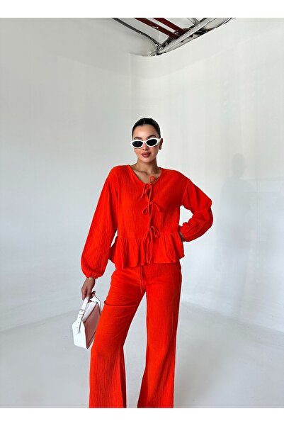 Laluvia Fehér fodros, elöl fűzős, részletgazdag ing nadrág szett