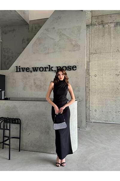 Laluvia Μαύρο ζιβάγκο μηδενικό μακρύ φόρεμα