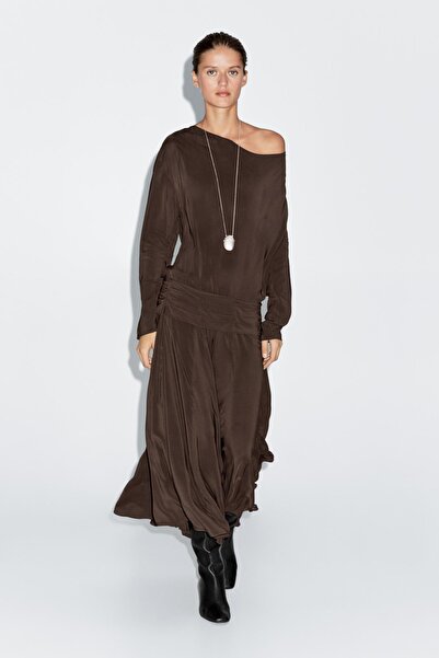 Massimo Dutti Drapeli kuşak kemerli uzun dökümlü elbise