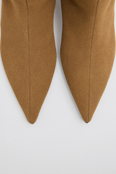 LUTVELIZADE Bot 2514 - Sivri Burun Önden Dikişli Taba Süet Kadın Bot