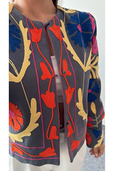 QİMYA BUTİK Keyymod Women's Embroidery Embossed Short Stylish Colorful Jacket