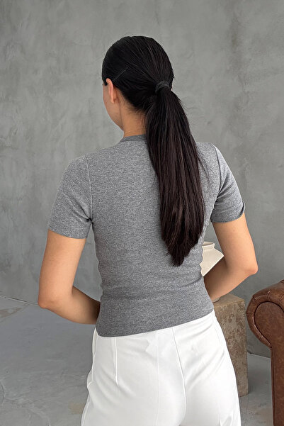 Seda Yalçın Atelier Gray Short Sleeve Snap Body