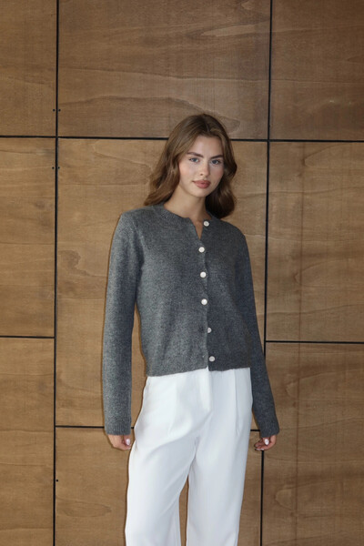 Park Karon Women's Anthracite Pearl Button Detailed Soft Textured Crew Neck Knitwear Cardigan