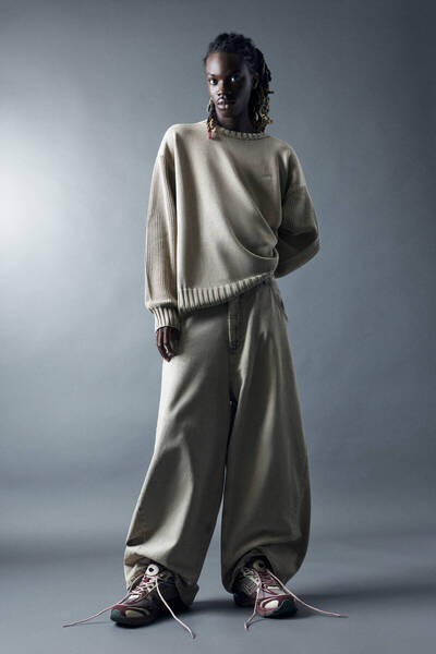 Pull & Bear Sneakers Often 03