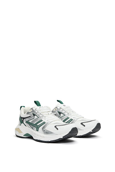 Pull & Bear Sneakers Often 02