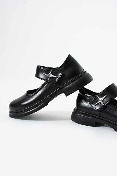 Gökçe Shoes Belia Siyah Cırtlı Yıldız Detay Kadın Loafer Ayakkabı