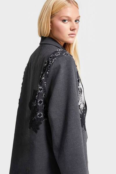 its basic Kadın Antrasit Renk Kruvaze Fit Bol Kesim Nakışlı Özel Tasarım Ceket