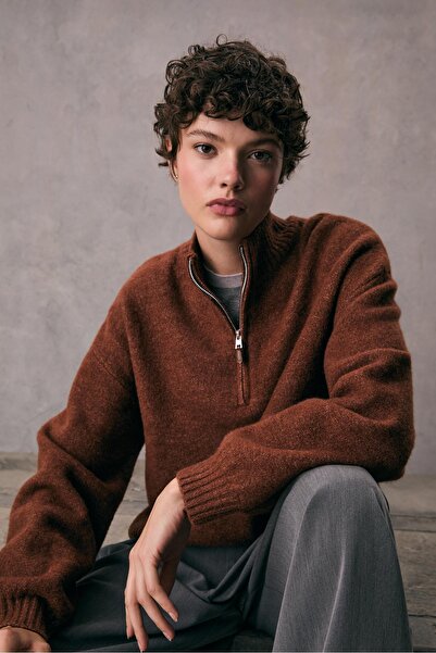 Stradivarius Knit jumper with zip