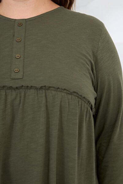RMG Τούνικ με λεπτομέρεια με κουμπιά και βολάν σε μεγάλο μέγεθος χακί