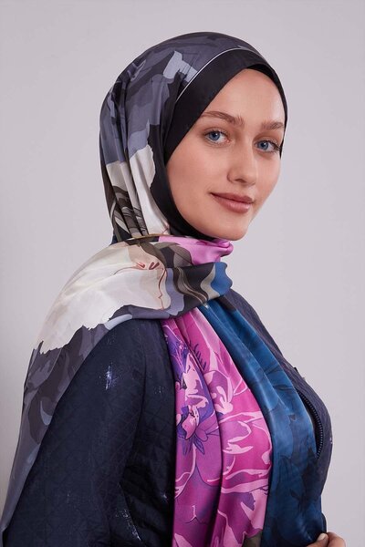 Levidor Black Lotus Pattern Indian Silk Shawl