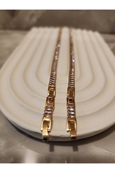 ALLEGRİA سوار فولاذي ذهبي قابل للتعديل بتصميم خاص