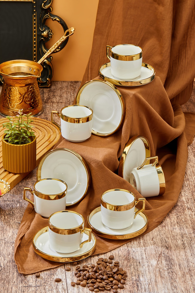 Cooker 6-Piece Gold Gilded 100 ml Porcelain Tea Cup Set – Luxurious and Stylish Coffee Enjoyment!