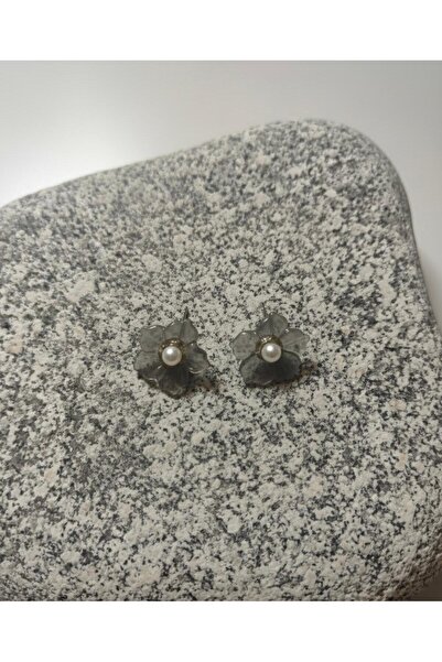 Lorys Boutique Handmade earrings made of epoxy resin