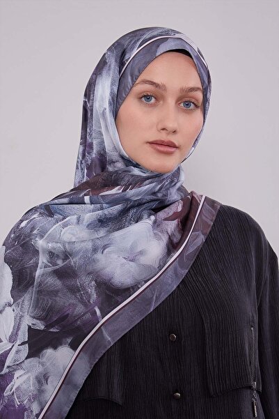 Levidor Gray Mixed Leaf Pattern Indian Silk Shawl