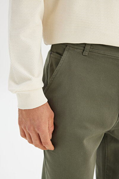 Lee Regular Fit Normal Cut Normal Waist Cotton Stretch Khaki Chino Pants