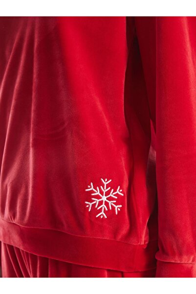 LC Waikiki LCW Young Bisiklet Yaka Nakışlı Uzun Kollu Kadın Pijama Takımı