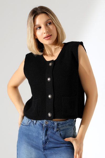 Devinka Women's 4 Button Pocket Short Knit Vest