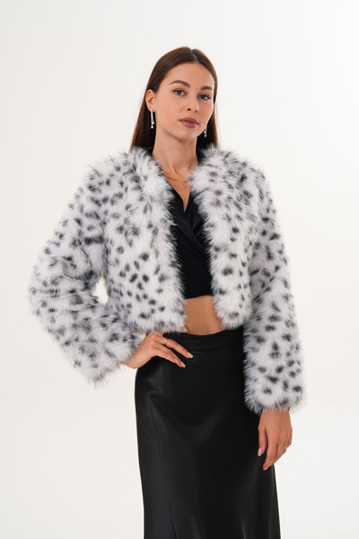 NAVY Crop Boy Basic Collar Feather Jacket