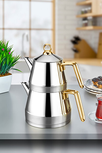 PoloChef إبريق شاي فينيسيا 18/10 من الفولاذ المقاوم للصدأ حجم كبير بمقبض ذهبي.