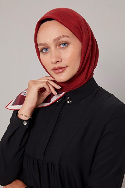 Levidor وشاح قطني بنمط الباتيك باللون العنابي