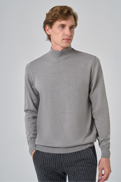 Morven Чоловічий сірий базовий светр з напівкомірцем Dynamic Fit, зручний крій, трикотаж