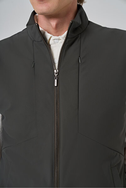 Morven Men's Khaki Polyamide Sports Hidden Pocket Zippered Vest