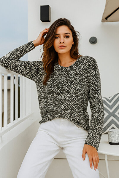 Rich Γυναικεία κρεμ μπλούζα με μακρυμάνικο λαιμόκοψη με φαρδύ σχέδιο