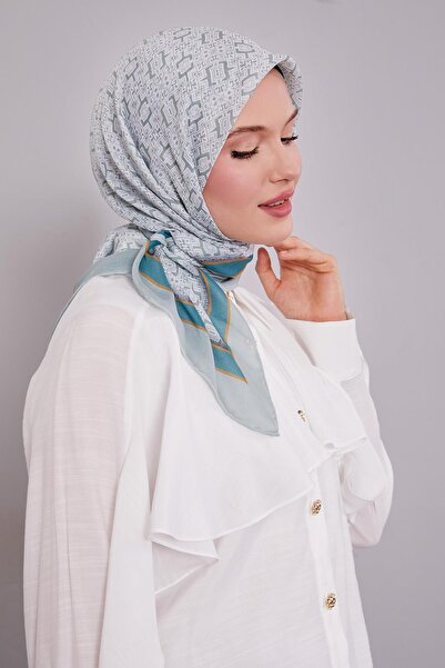 Levidor Seaweed Green Puzzle Pattern Soft Scarf