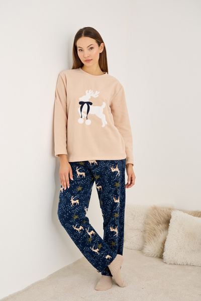 Siyah İnci Salmon Patterned Deer Embroidered Fleece Winter Knitted Pajama Set