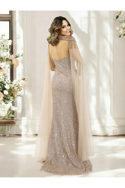 FaBe Fashion STRAPLEZ YAKA SEYYAR APOLETLİ TÜL PELERİNLİ YIRTMAÇLI BONCUKLU ABİYE ELBİSE