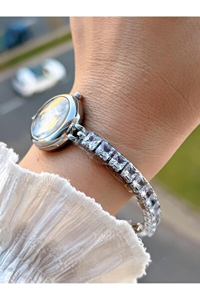 Coliseum Steel and Stone Cord Vintage Series Small Case Special Design Women Wristwatch Sp.8933.M6