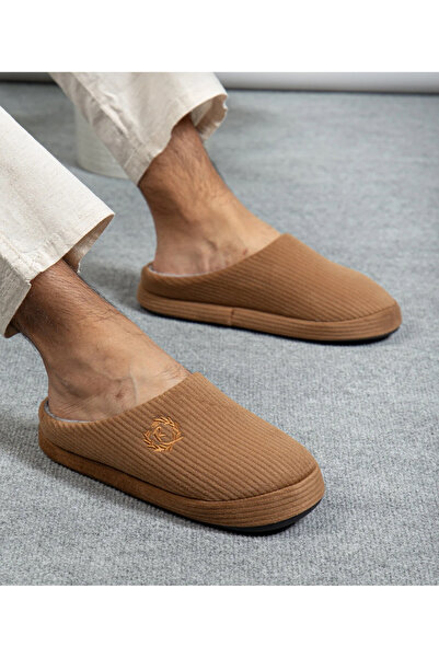 Hızlı Al Men's Winter House Slippers. Embroidered Velvet Pattern Comfortable Soft Sole Fur Lined Men's Guest Slippers.