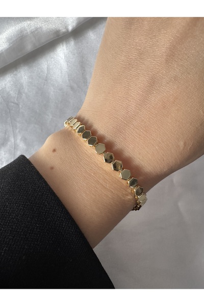Petra Jeweils Women's Hexagonal Detailed Stone-Free Gold Bracelet