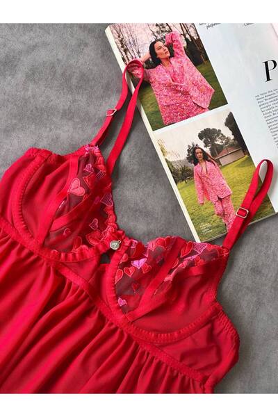 SİLVER MİRROR Çeyizim İçin Pembe Düş Dantel Detaylı Gecelik & String Takımı