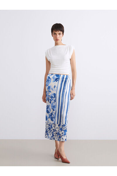 LC Waikiki Özmarka New Season Zippered Waist Floral Slit Satin Skirt